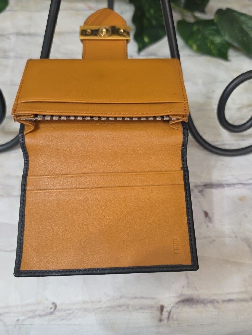 Fendi Vintage Black Leather Wallet with Gold Accent - Picture 9 of 15